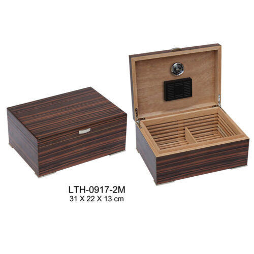 0917-2M-wooden-cigar-humidor